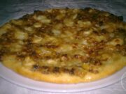Pizza sucrée, pommes, raisins secs, amandes pizza-sucree-pommes-raisins-secs-amandes