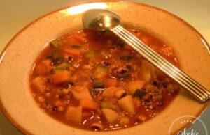 Soupe de légumes aux cornilles soupe-de-legumes-aux-cornilles