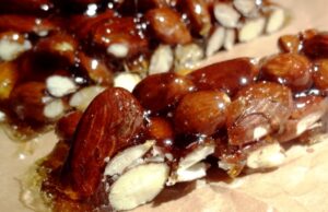 Barres d’amandes au caramel photo-1722