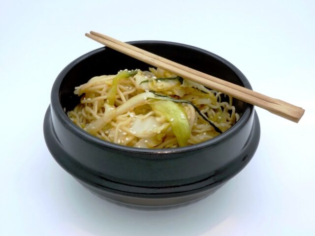 chow-mein-aux-legumes