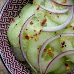 Salade de concombre pimentée 4