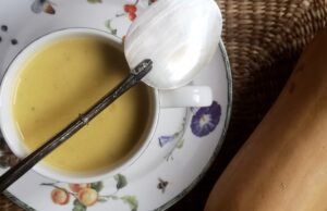Velouté de butternut et fanes de chou-fleur fanes-chou-fleur-et-butternut